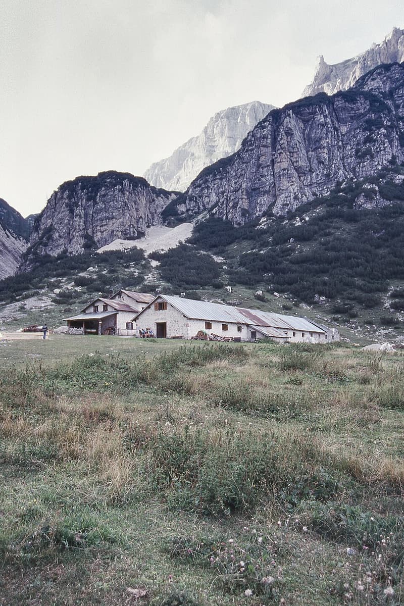 Malga Spora - Spormaggiore, Trento, Italia - Agosto 1994