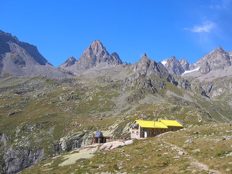 Rifugio "Pontese" - Locana (TO) Italia